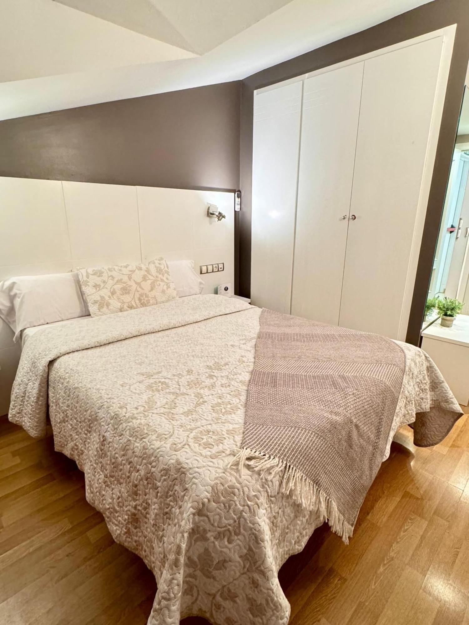 Hotel El Acebo Jaca Zewnętrze zdjęcie