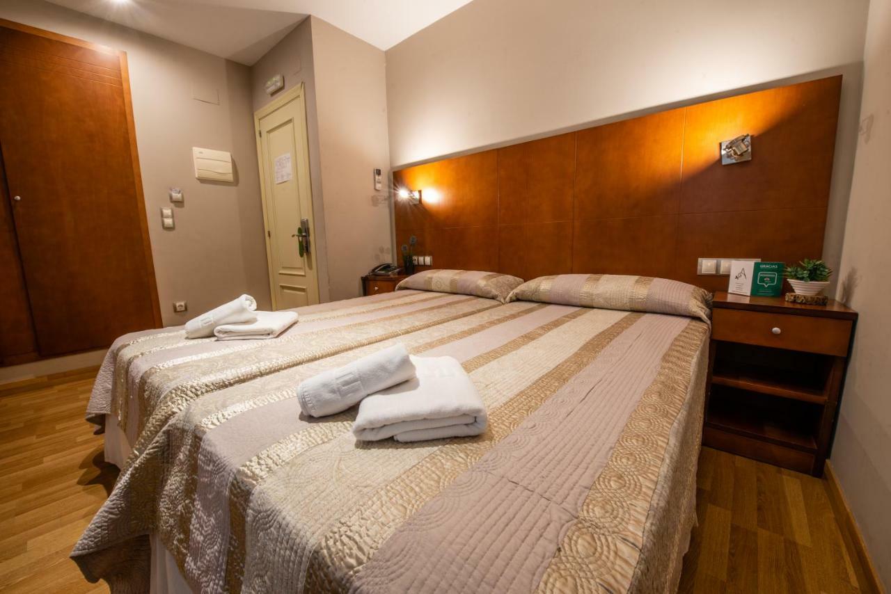 Hotel El Acebo Jaca Zewnętrze zdjęcie