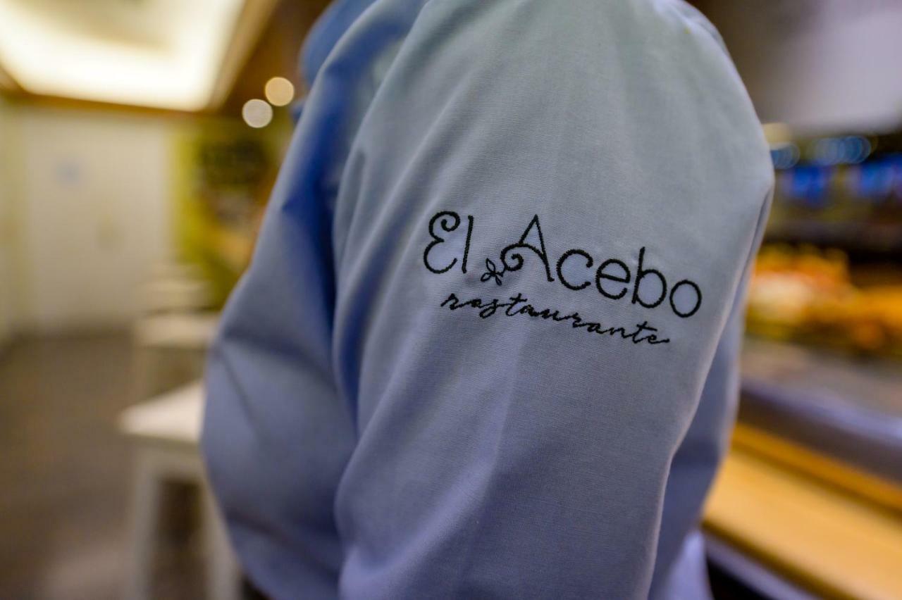 Hotel El Acebo Jaca Zewnętrze zdjęcie