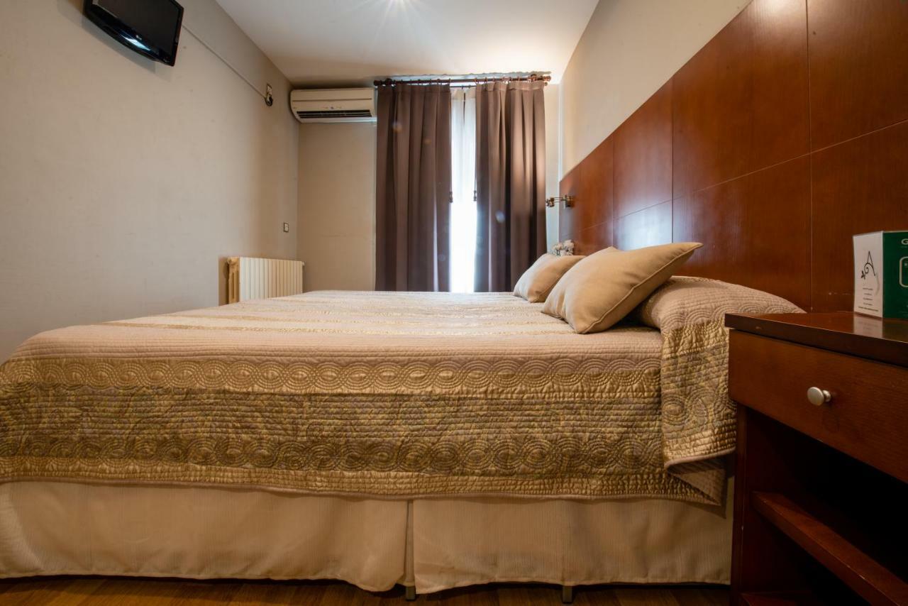 Hotel El Acebo Jaca Zewnętrze zdjęcie